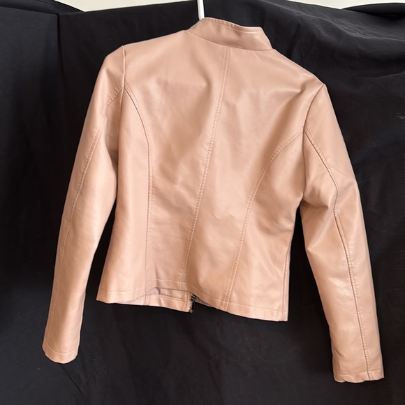 Gorgeous, bomber style, vegan leather jacket by Ela - Picture 5 of 8